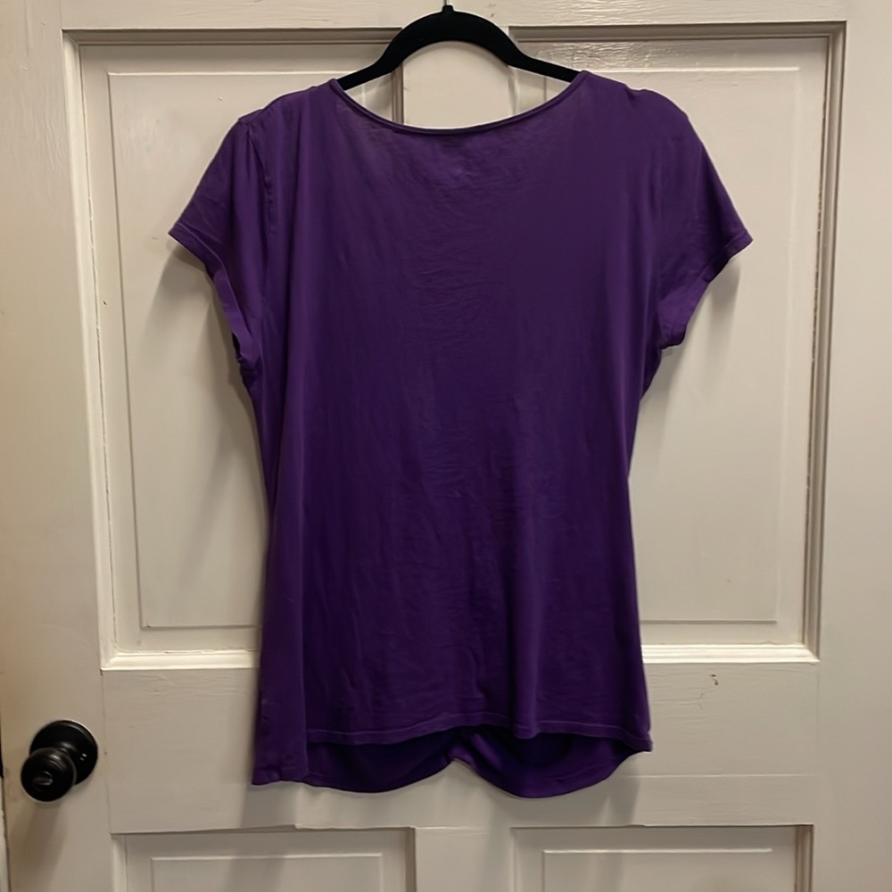 New York & Company deep purple v-neck blouse with cap sleeves, size large. - Picture 5 of 5